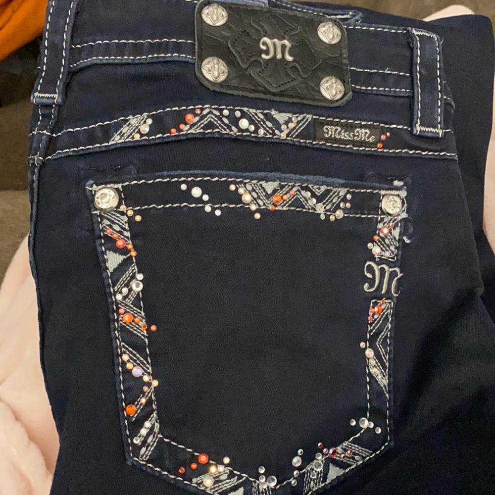 MISS ME JEANS SIZE 32 MID RISE EASY SKINNY